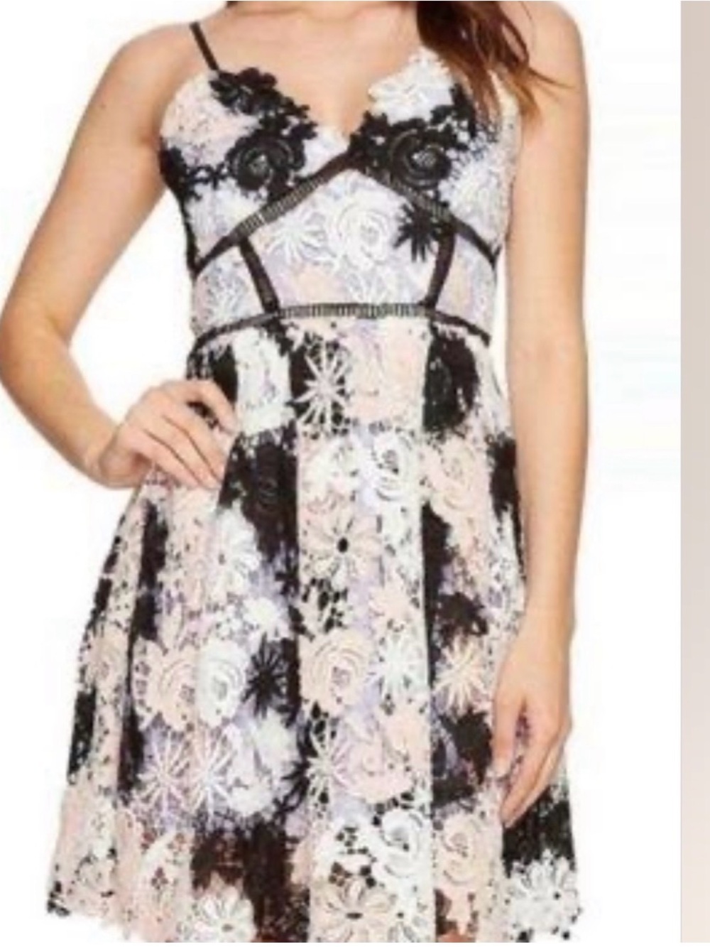 NWT Romeo + Juliet Couture Medium Floral Crochet Lace Fit & Flare Cocktail Dress